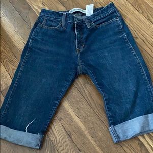 gap cropped bootcut shorts